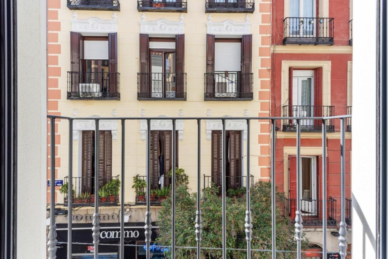 Incredible Design 2 Bedroom Apartment In Centro Madrid Eksteriør billede