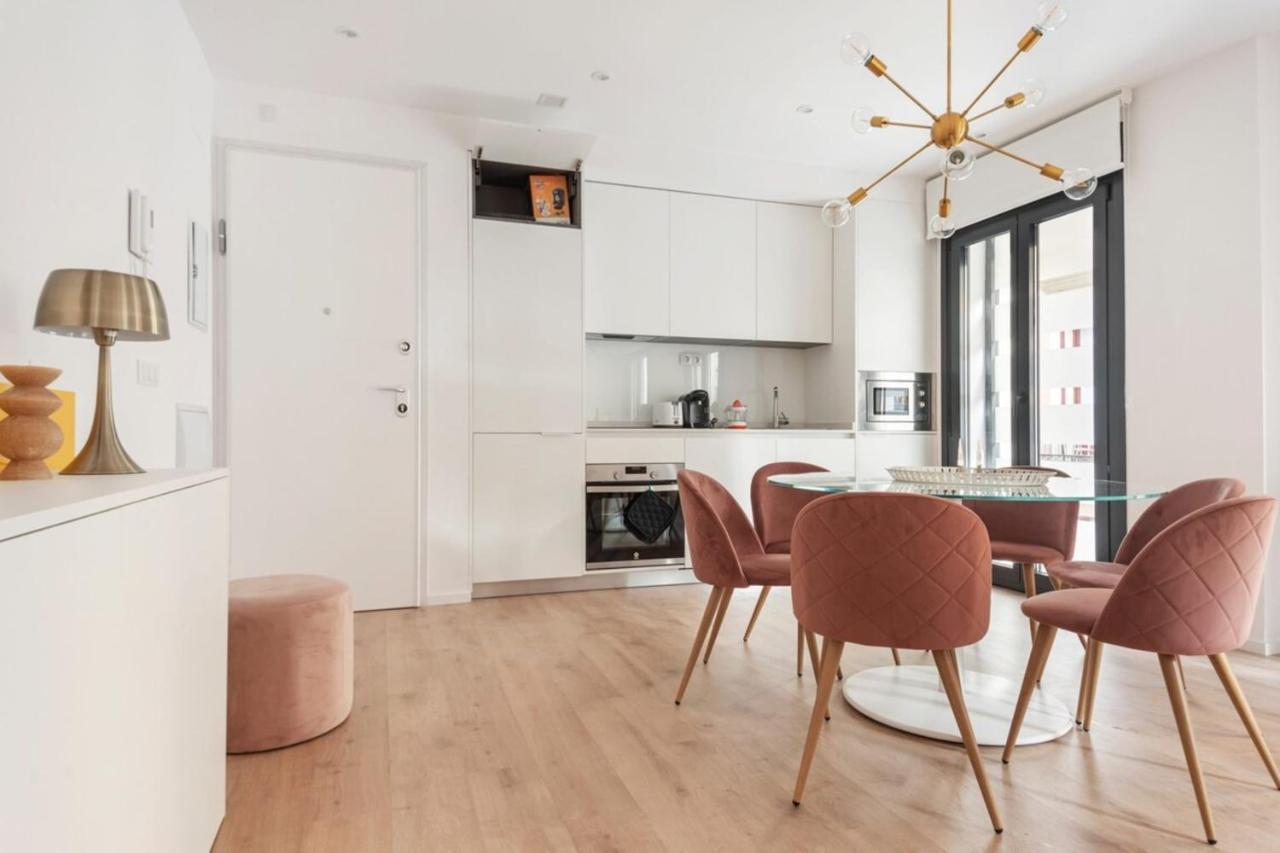 Incredible Design 2 Bedroom Apartment In Centro Madrid Eksteriør billede